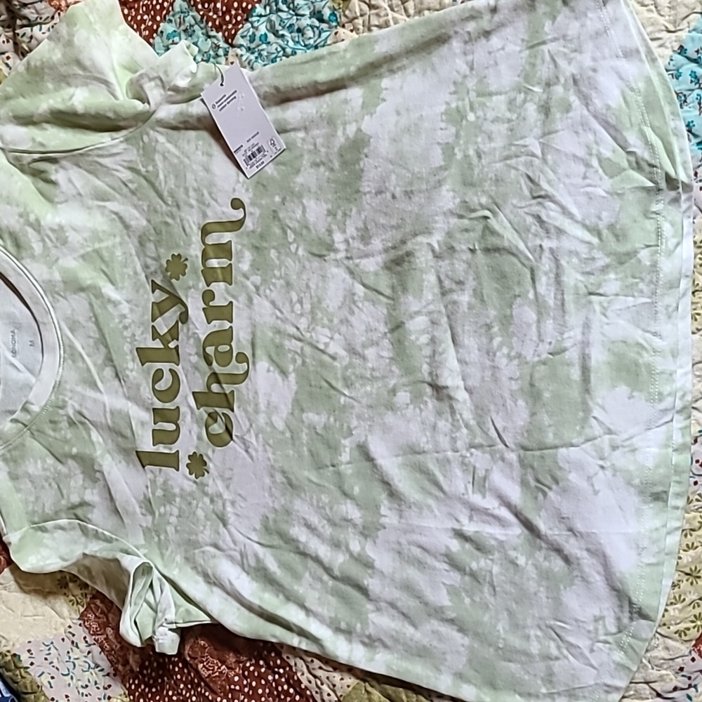 NWT St. Patricks Day Shirt